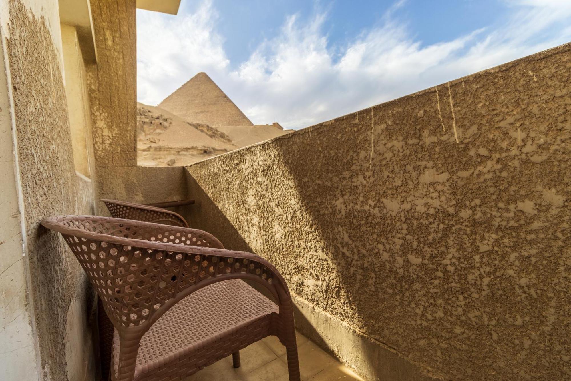 The Grand Pyramids View Hotel Kafrat al Jabal Phòng bức ảnh